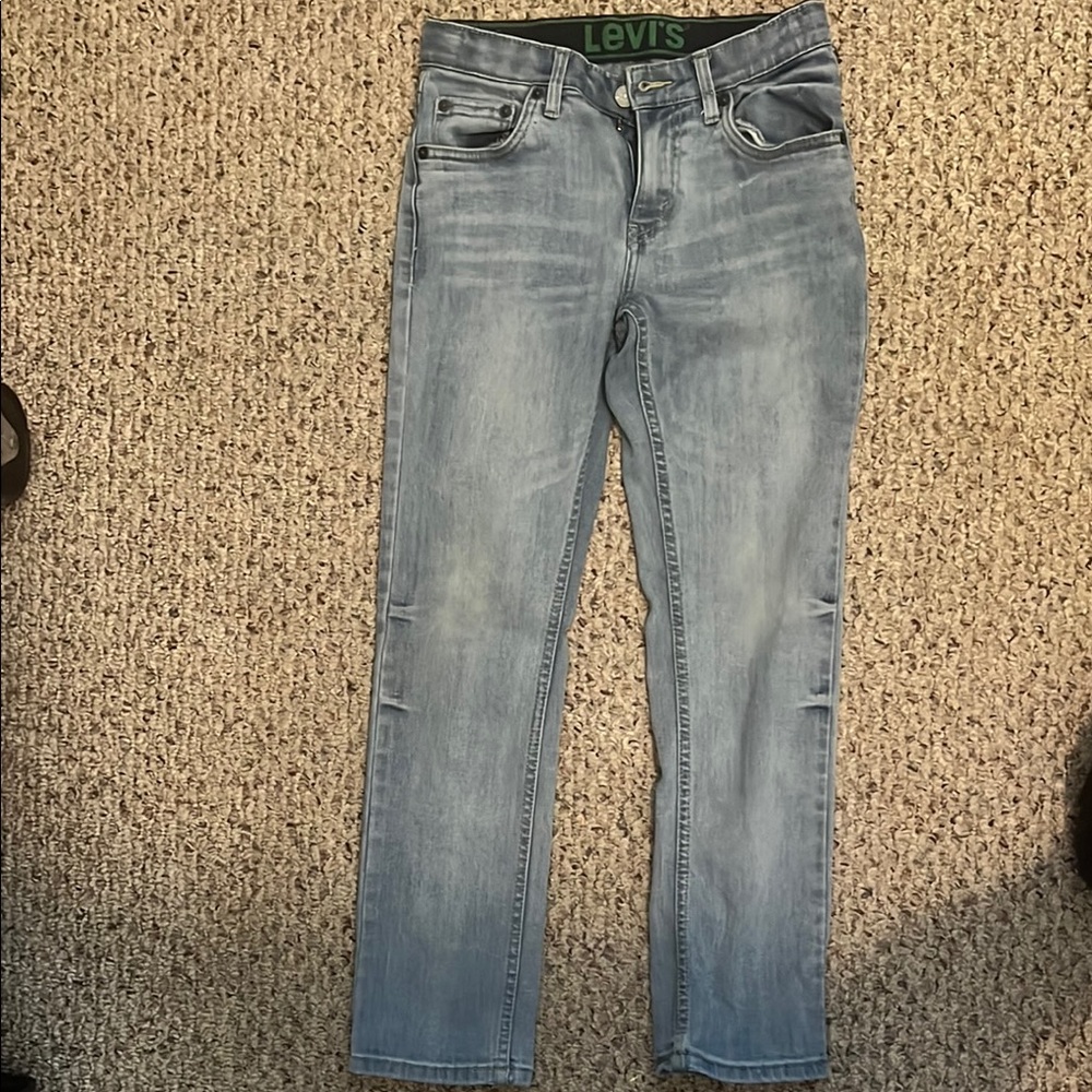 Light denim Levi’s